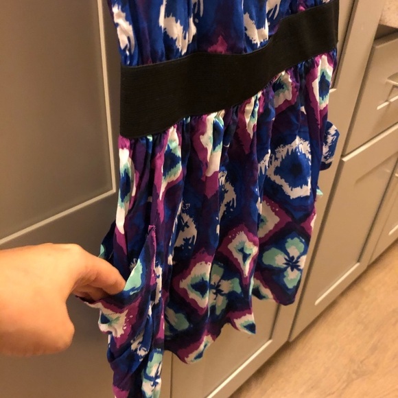 F21 Patterned dress with elastic waist - Picture 10 of 10